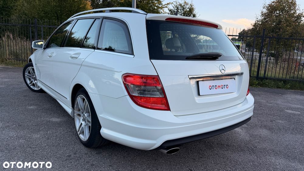 Mercedes-Benz Klasa C 180 Kompressor BlueEFFICIENCY Avantgarde - 24