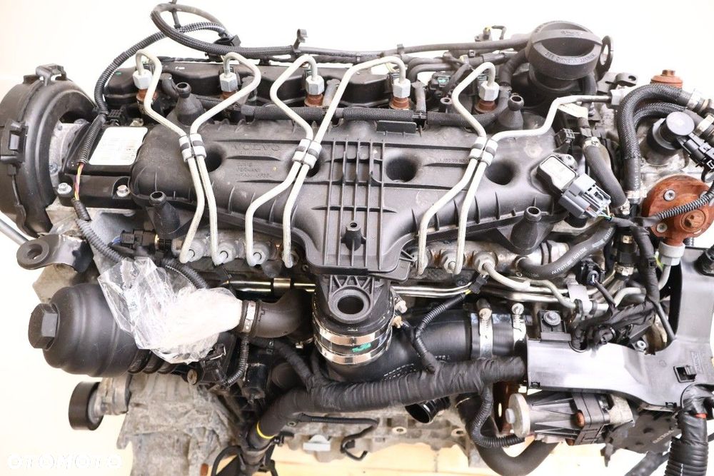 VOLVO V70 XC60 2.0 D3 SILNIK D5204T2 - 2