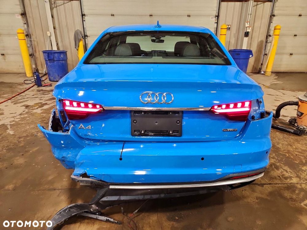 Audi A4 Limousine 45 TFSI Quattro Sport S tronic - 4