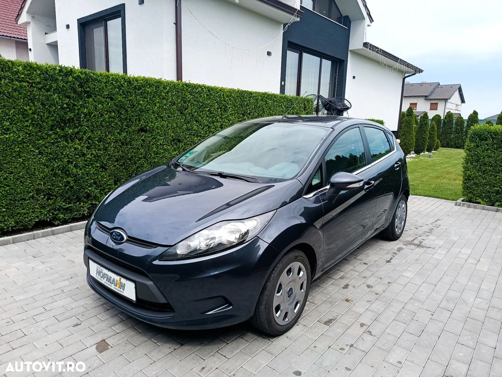 Ford Fiesta - 9