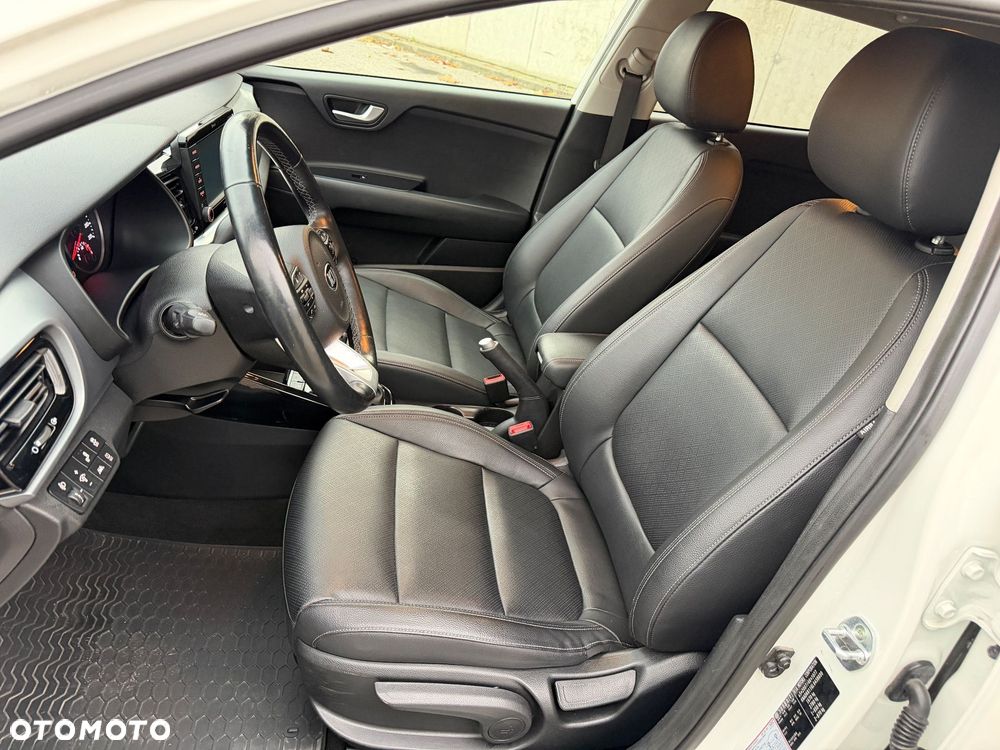 Kia Stonic 1.0 T-GDI DCT OPF Vision - 10