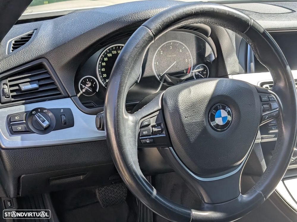 BMW 520 d Line Luxury Auto - 10