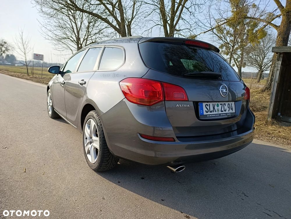 Opel Astra 2.0 CDTI DPF Sport - 3