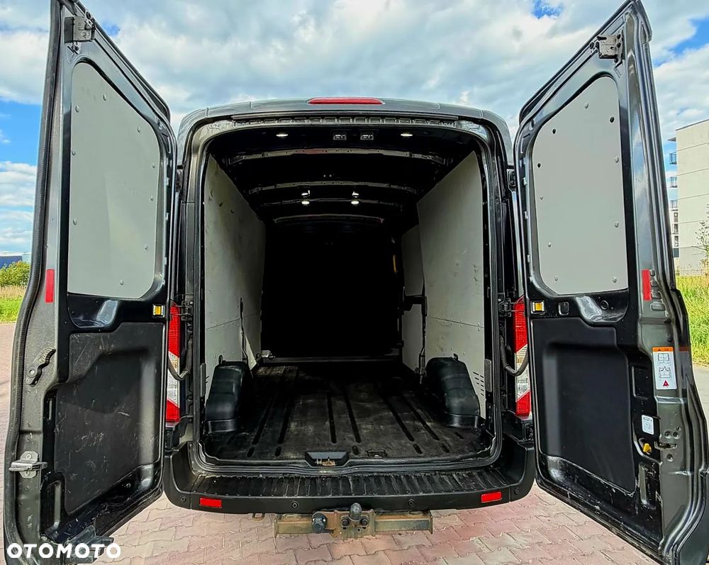 Ford Transit - 9