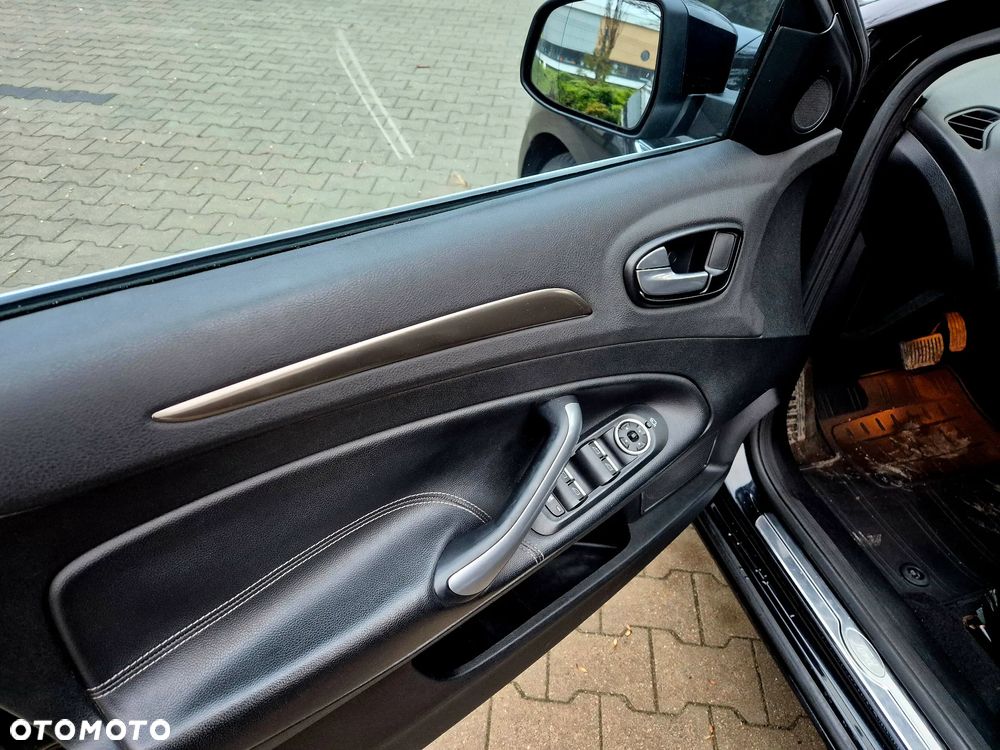 Ford Mondeo 2.0 TDCi Titanium - 18