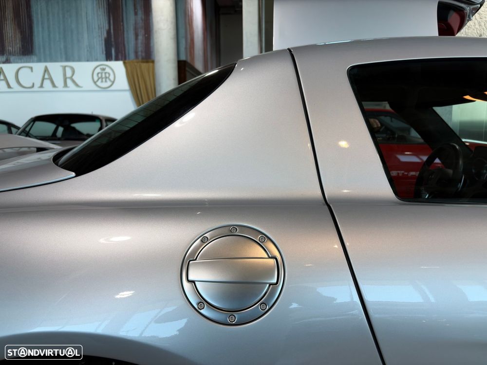 Mercedes-Benz SLS 63 AMG - 17