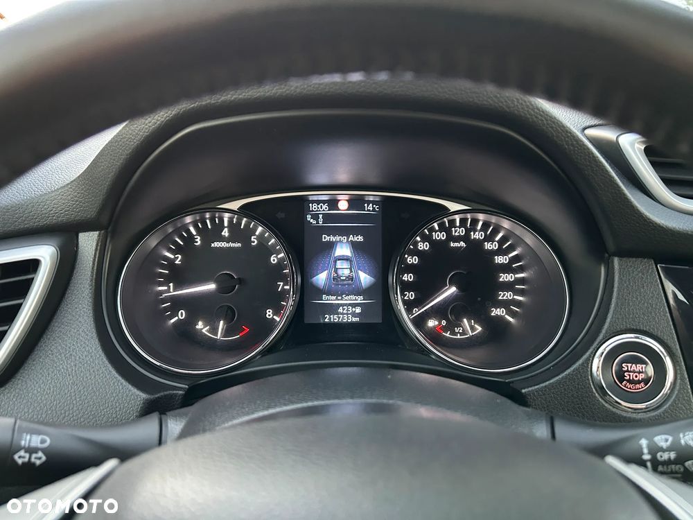 Nissan X-Trail 1.6 DIG-T Tekna - 24