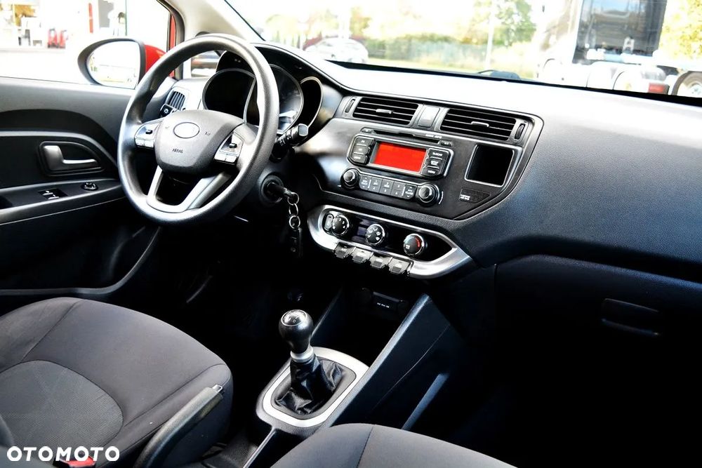 Kia Rio 1.2 Edition 7 - 17