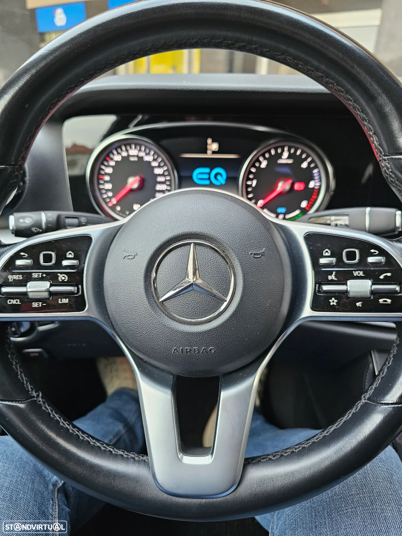 Mercedes-Benz E 300 - 3