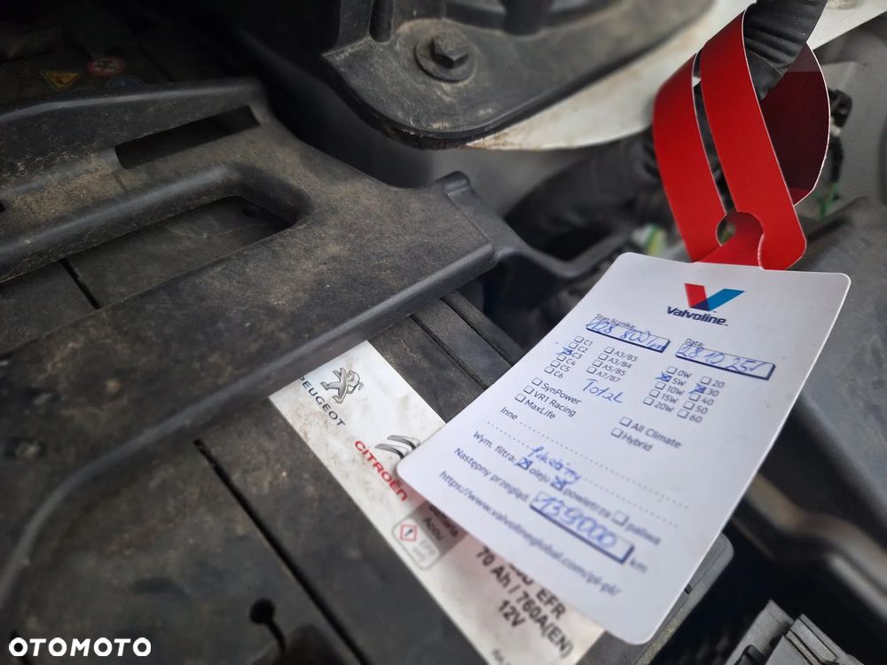 Peugeot 3008 1.2 PureTech Allure S&S - 29