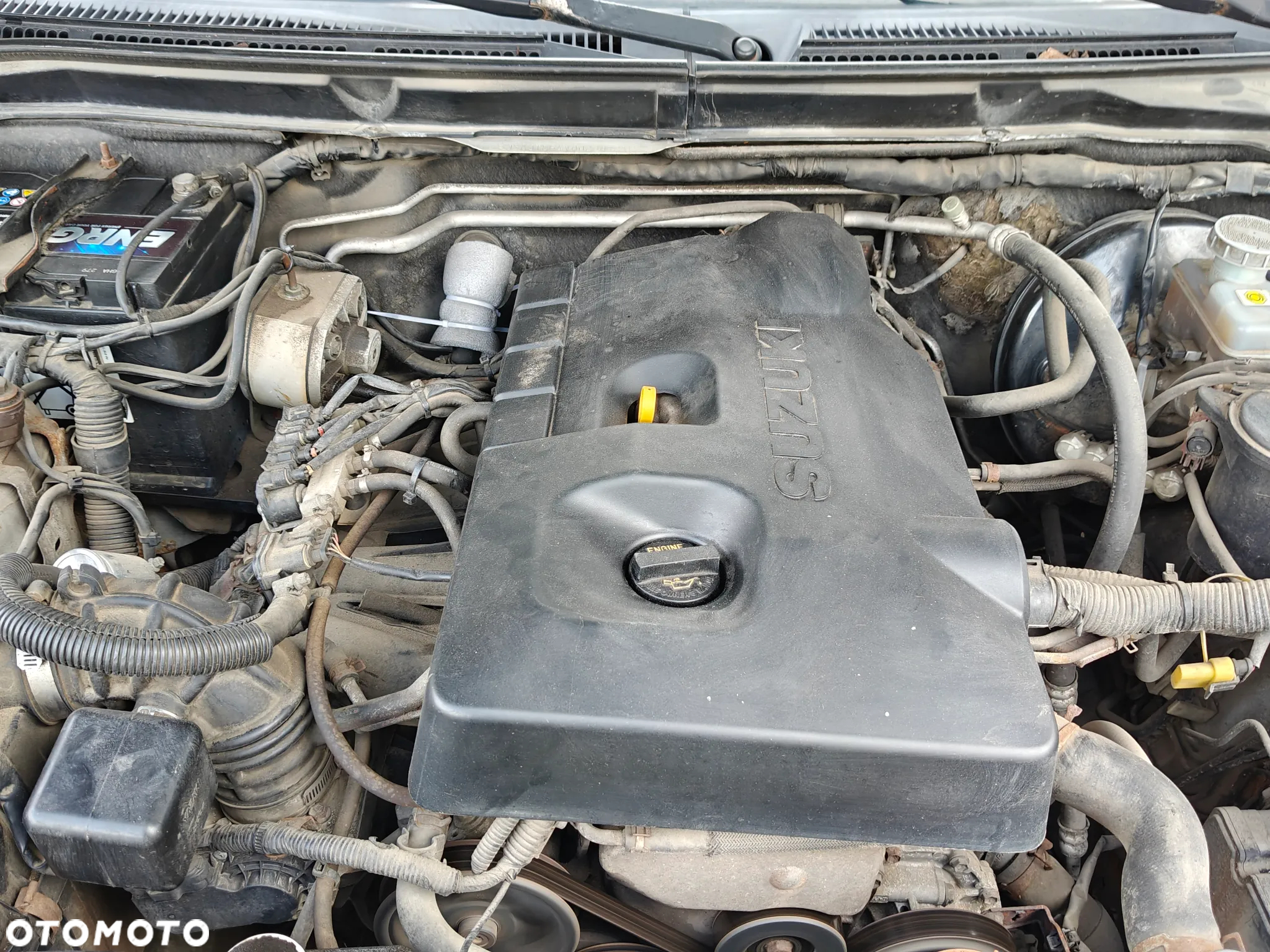 Suzuki Grand Vitara 2.0 - 18