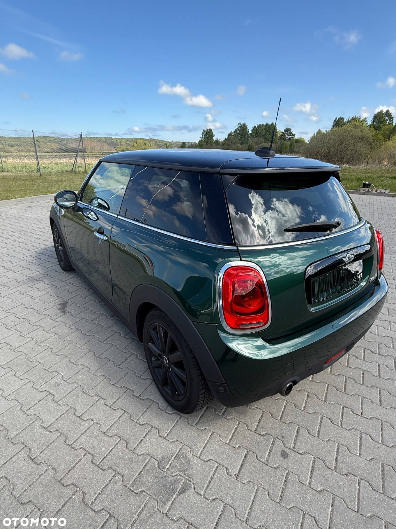 MINI Cooper Standard - 5