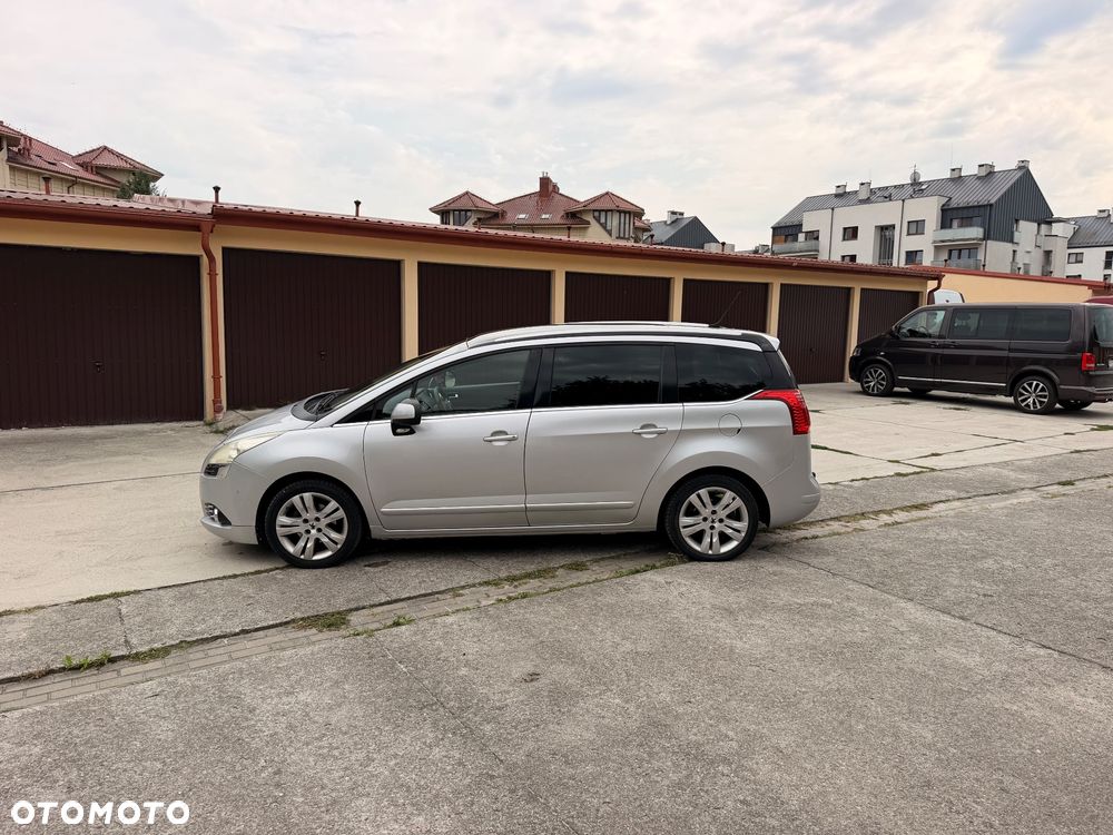 Peugeot 5008 1.6 HDi Premium - 5
