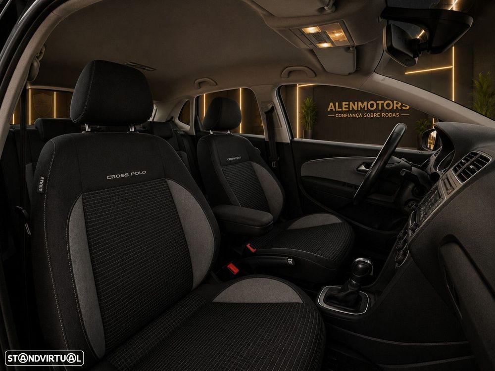 VW CrossPolo - 15
