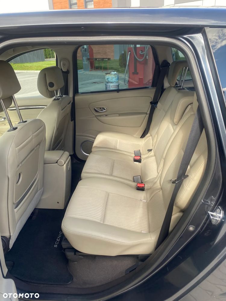 Renault Grand Scenic Gr 2.0 dCi Privilege - 17