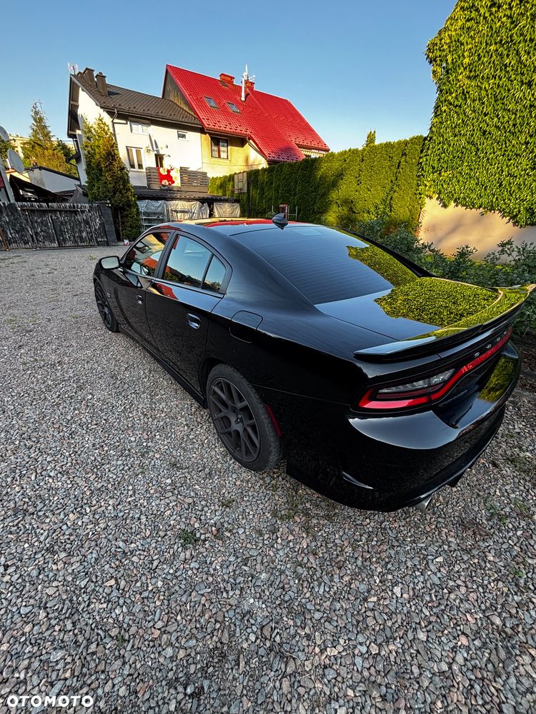 Dodge Charger 6.4 Scat Pack - 15