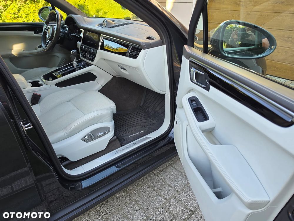 Porsche Macan - 13