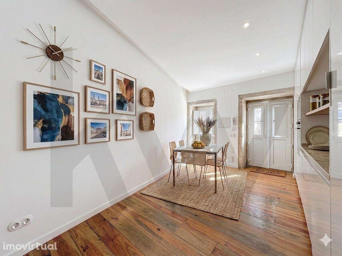 Prédio com dois T1 Independentes em Carnide – Excelente Investimento - Grande imagem: 2/20