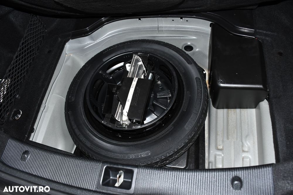Mercedes-Benz C 220 CDI 7G-TRONIC Avantgarde Edition - 23