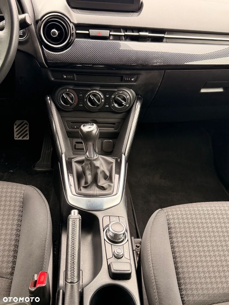 Mazda 2 SKYACTIV-G 90 Homura - 32