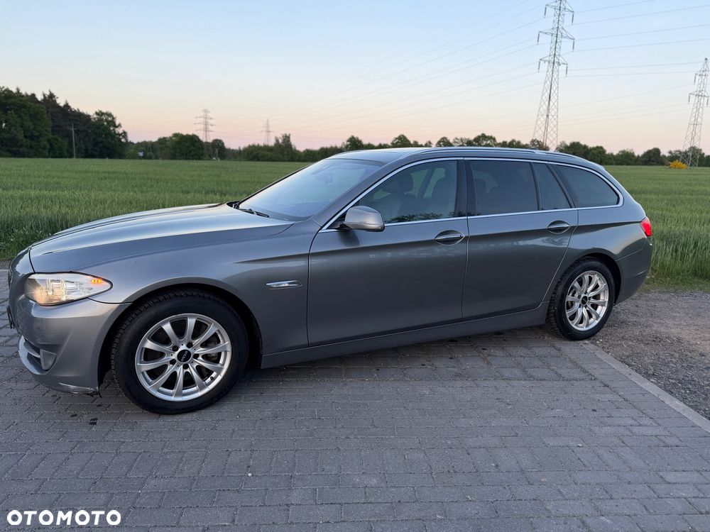 BMW Seria 5 535d xDrive Sport-Aut Luxury Line - 10
