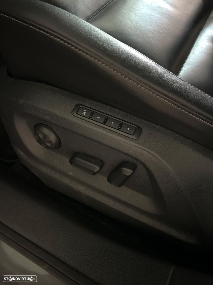 VW Sharan - 13