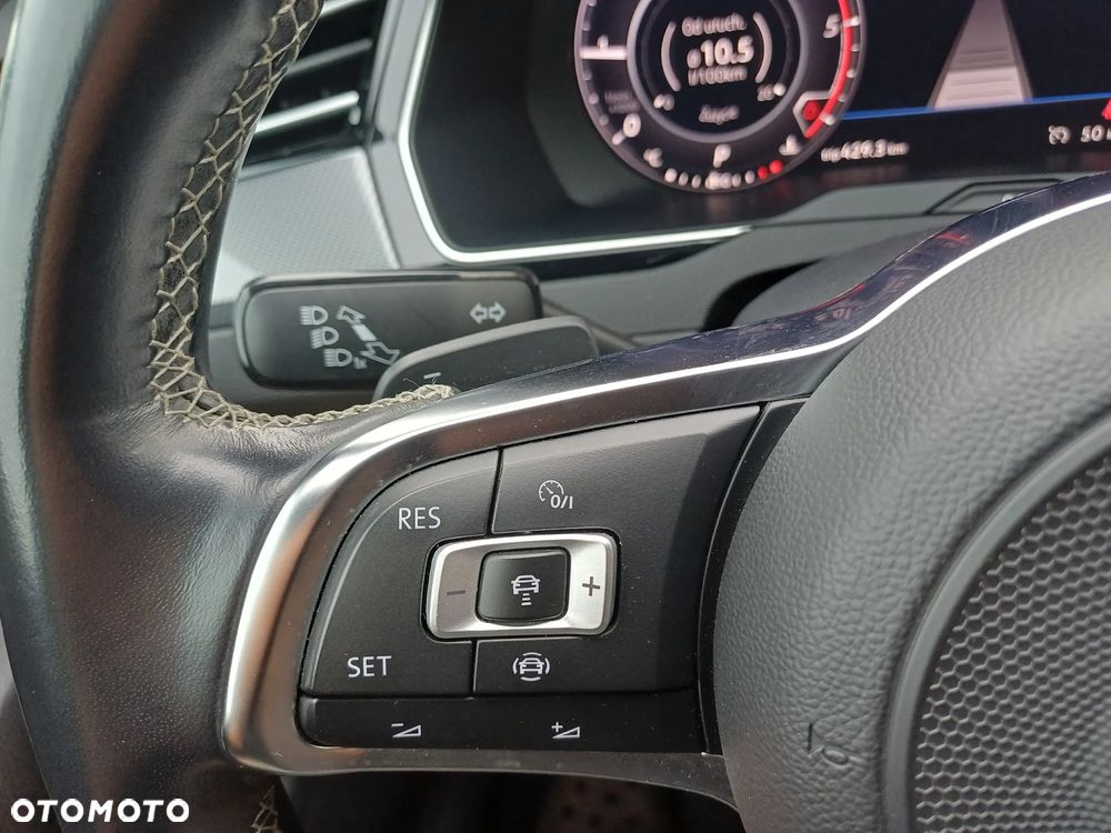 Volkswagen Arteon 2.0 TDI SCR 4Motion DSG R-Line Edition - 16