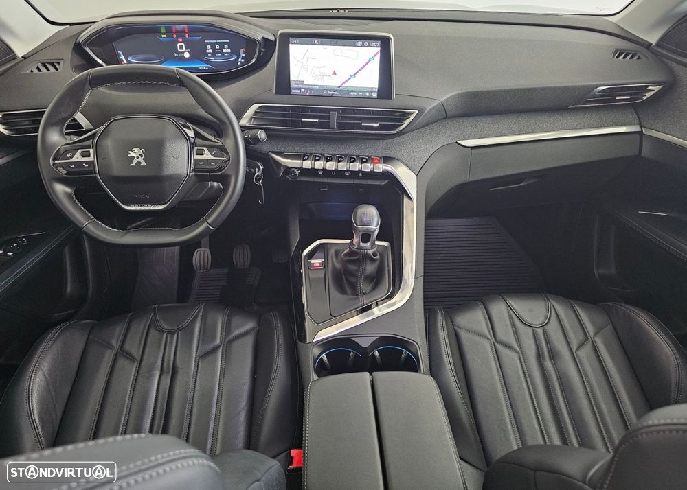 Peugeot 3008 1.5 BlueHDi Allure - 21