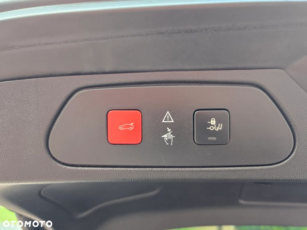 Opel Grandland X 1.6 DI Start/Stop Business Elegance - 39