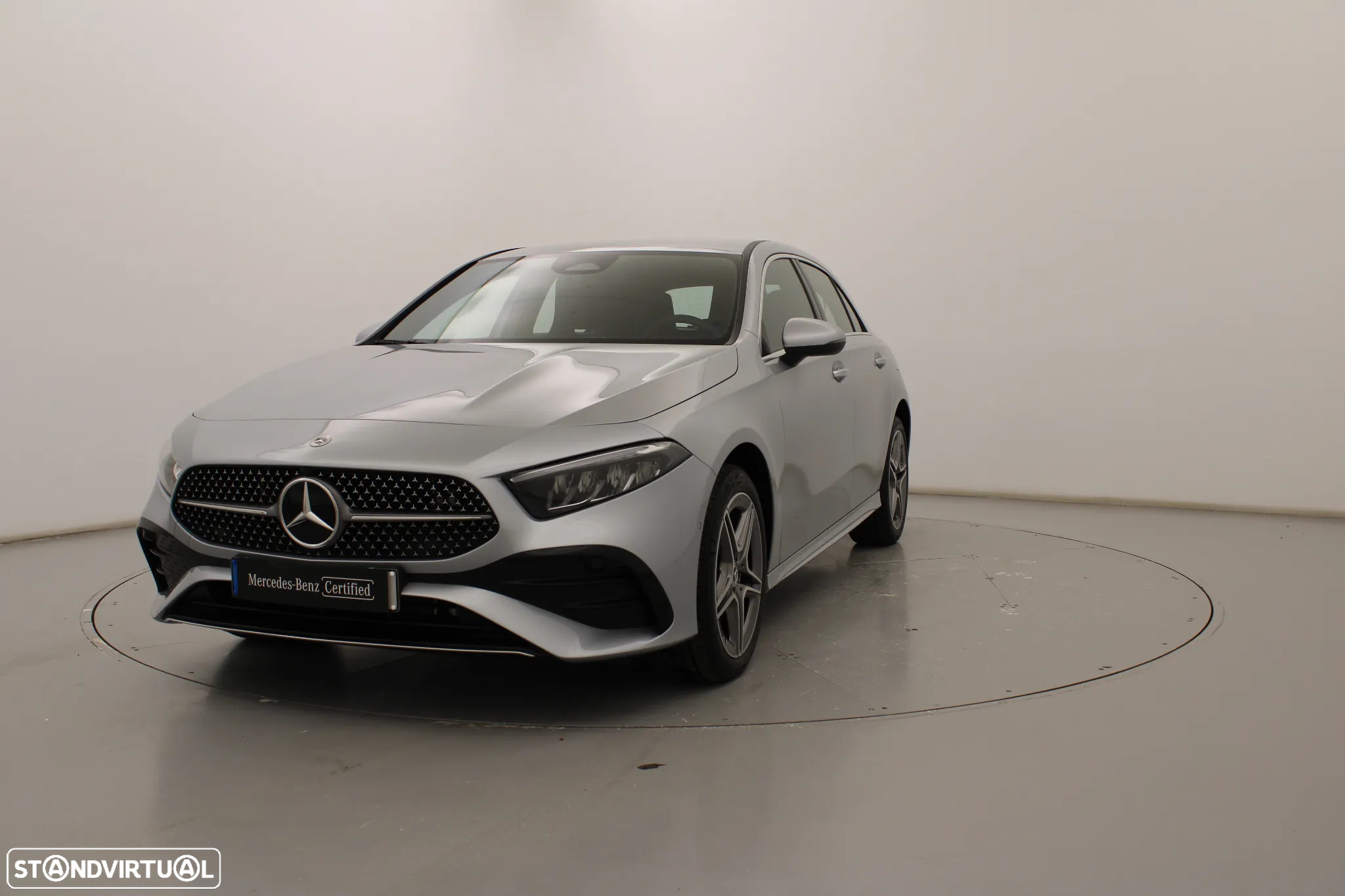 Mercedes-Benz A 250 e - 15