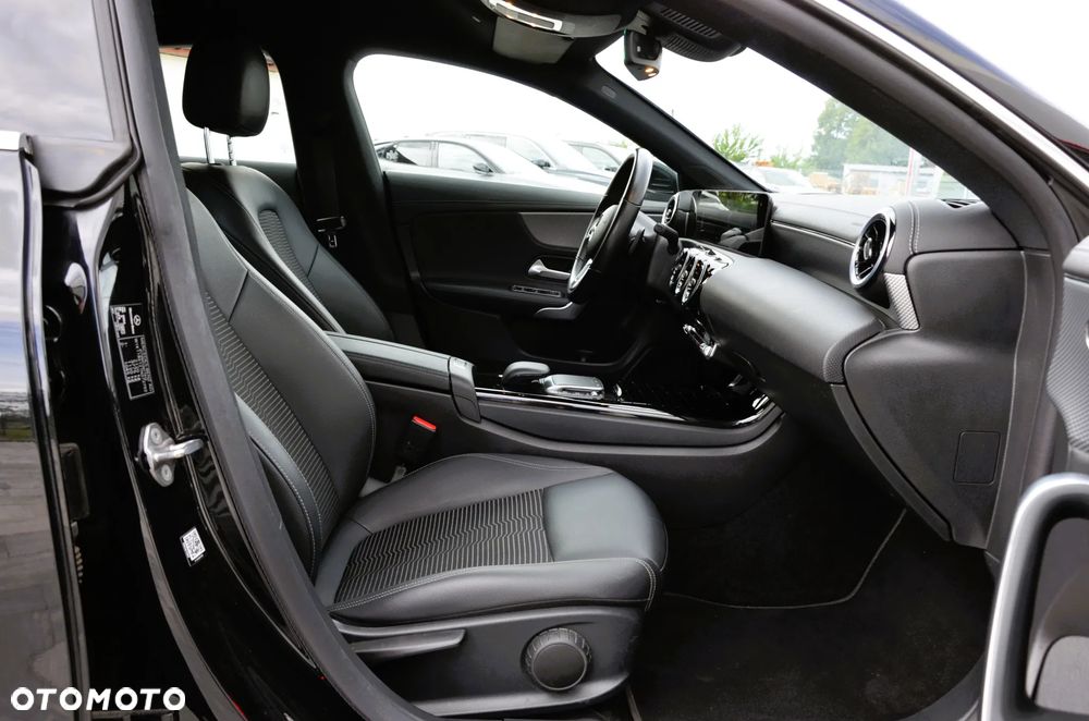 Mercedes-Benz CLA 200 d 8G-DCT Edition 2021 - 23