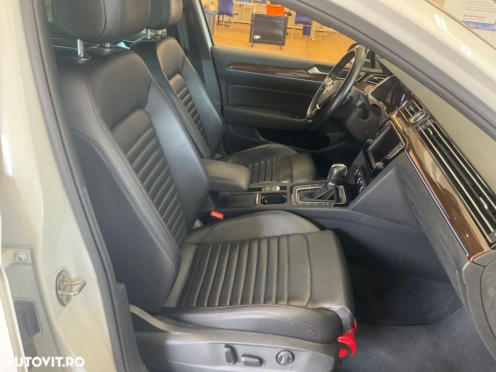 Volkswagen Passat Alltrack 2.0 TDI SCR 4Motion DSG (BMT) - 16