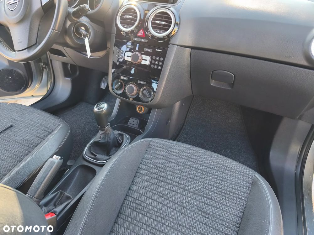 Opel Corsa - 15