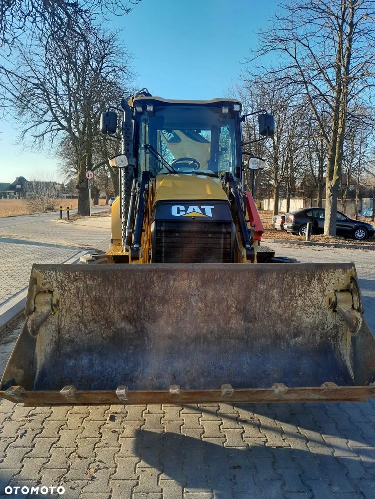 Caterpillar 432F2 - 4