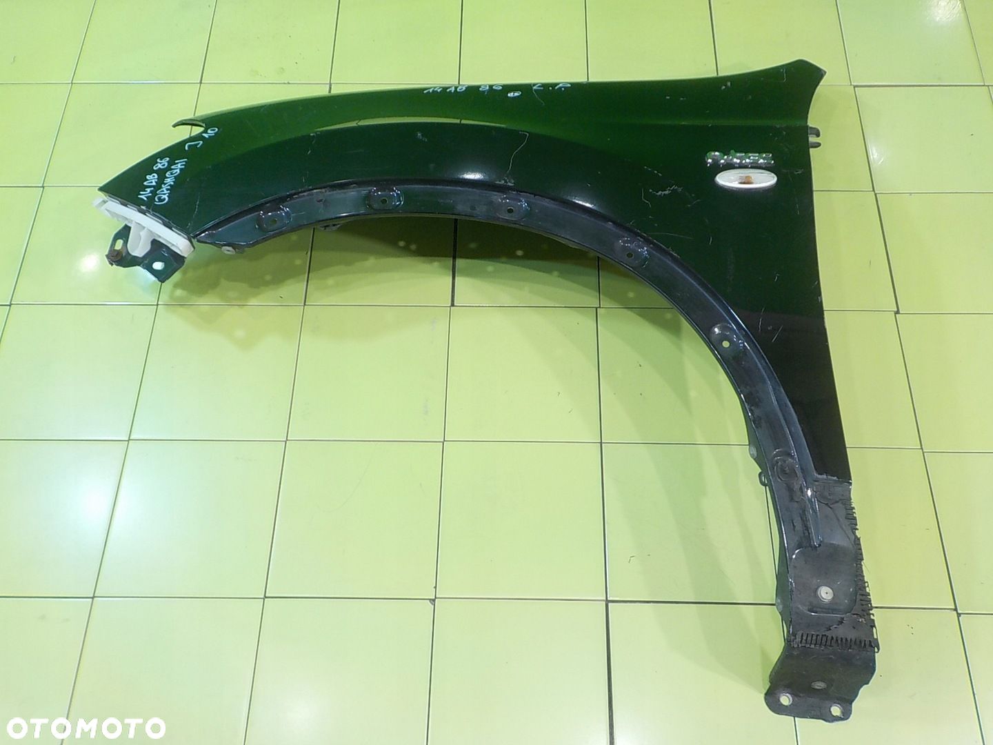 NISSAN QASHQAI I J10 LIFT 1.6 B 10r 5D blotnik lewy przod - 1