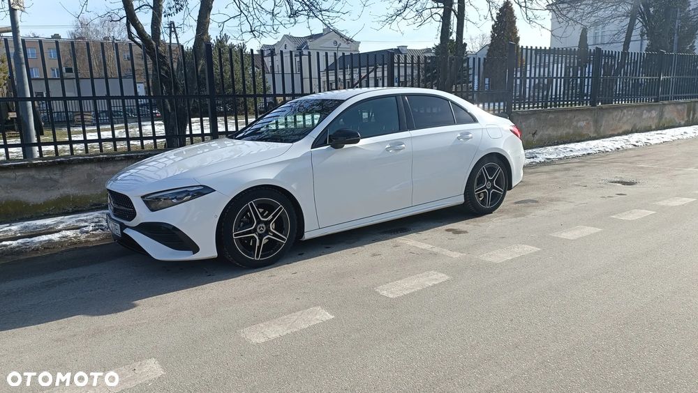 Mercedes-Benz Klasa A 180 7G-DCT AMG Line - 10