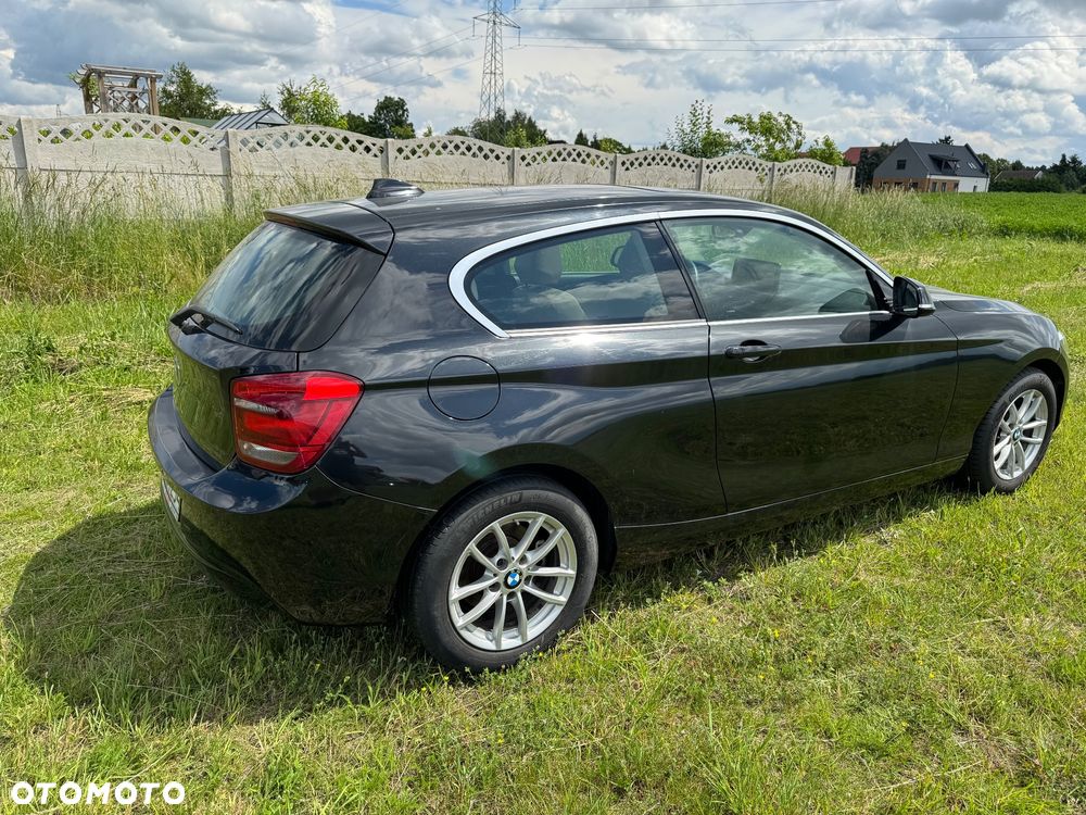 BMW Seria 1 - 21