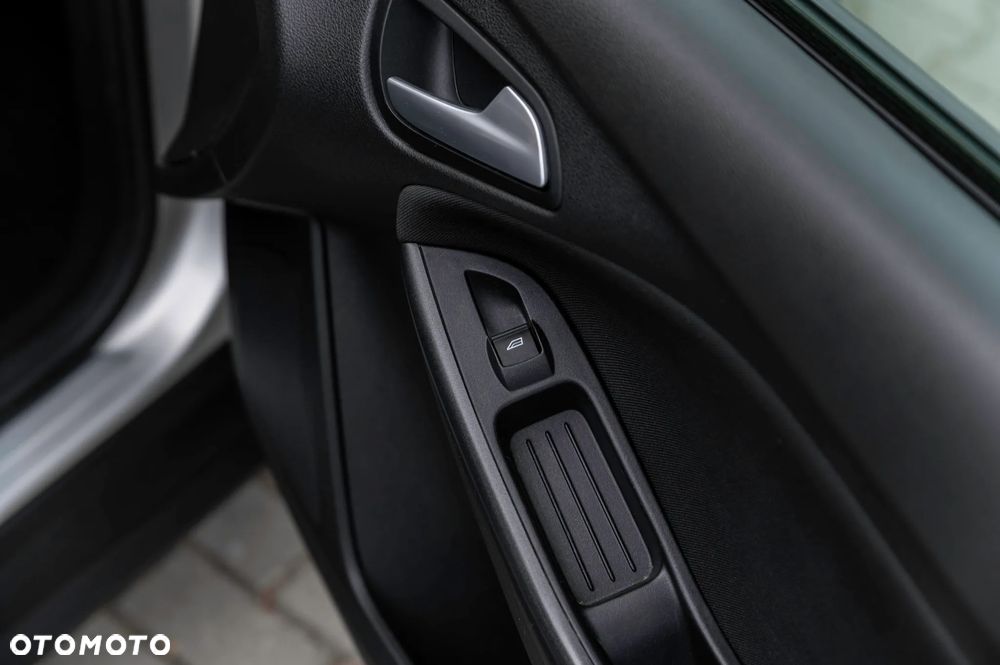 Ford Focus 1.5 TDCi Trend - 23