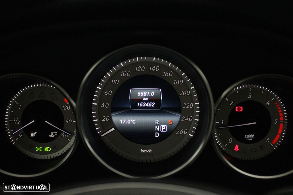 Mercedes-Benz CLS 250 - 60