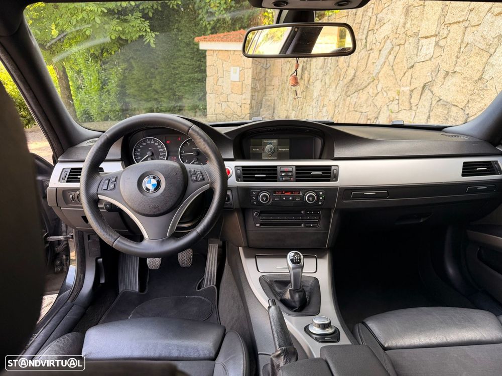 BMW 320 d DPF Edition Fleet Sport - 20