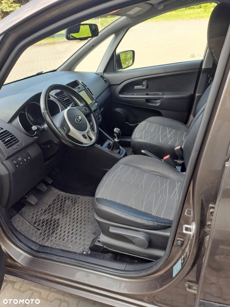 Kia Venga 1.6 Business Line - 22