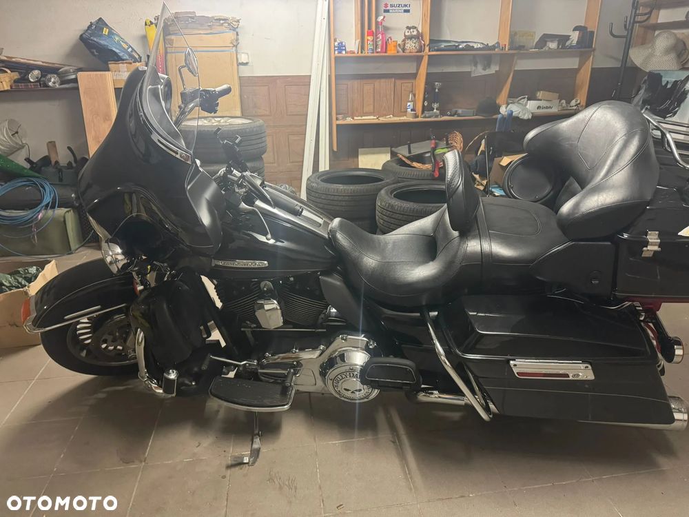 Harley-Davidson Touring Electra Glide - 12