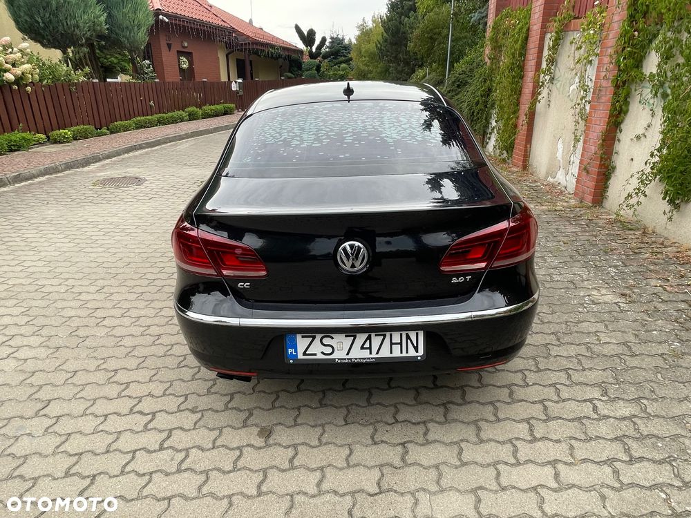 Volkswagen Passat - 9