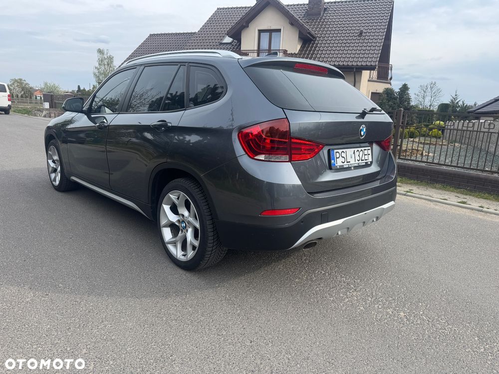 BMW X1 xDrive25d Sport Line - 6