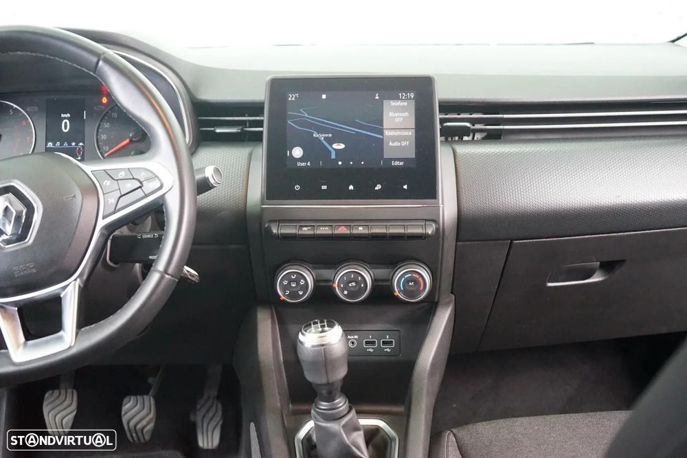 Renault Clio 1.0 TCe Exclusive - 15