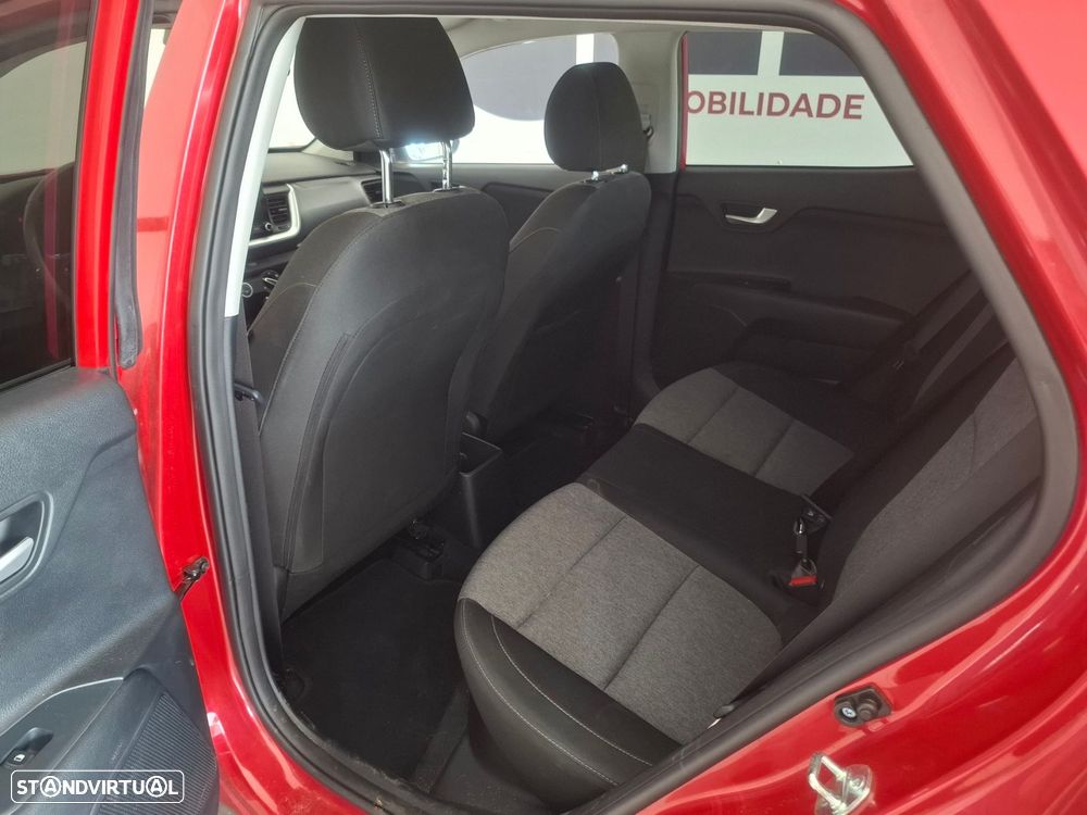 Kia Stonic 1.2 Dynamic - 11