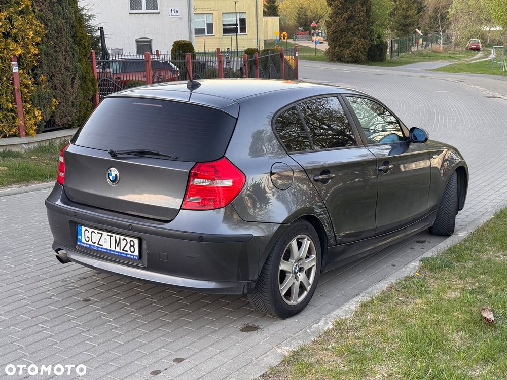 BMW Seria 1 118d DPF - 4
