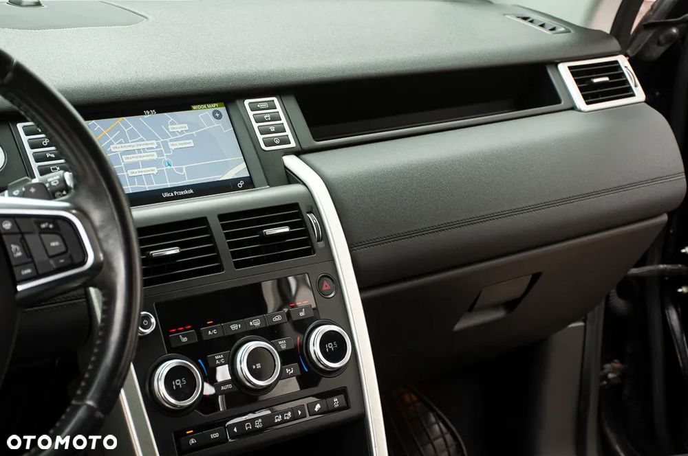 Land Rover Discovery Sport - 15