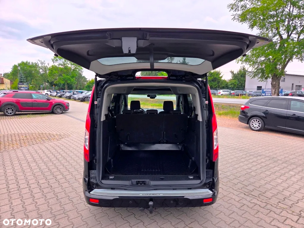 Ford Tourneo Connect Grand - 12