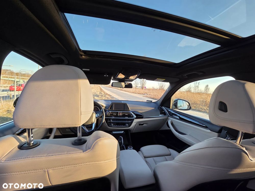 BMW X3 xDrive20i xLine - 12